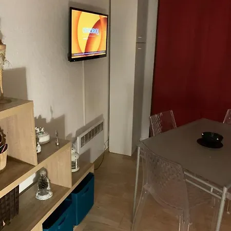 דירה Visa Pour L'image Au Studio De La Piscine De La Mer Avec Place De Parking Prive